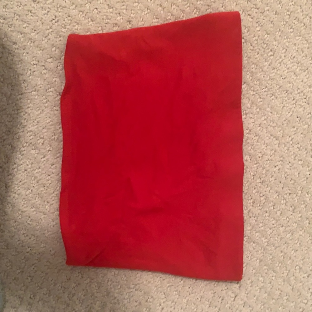 A size xs tub top